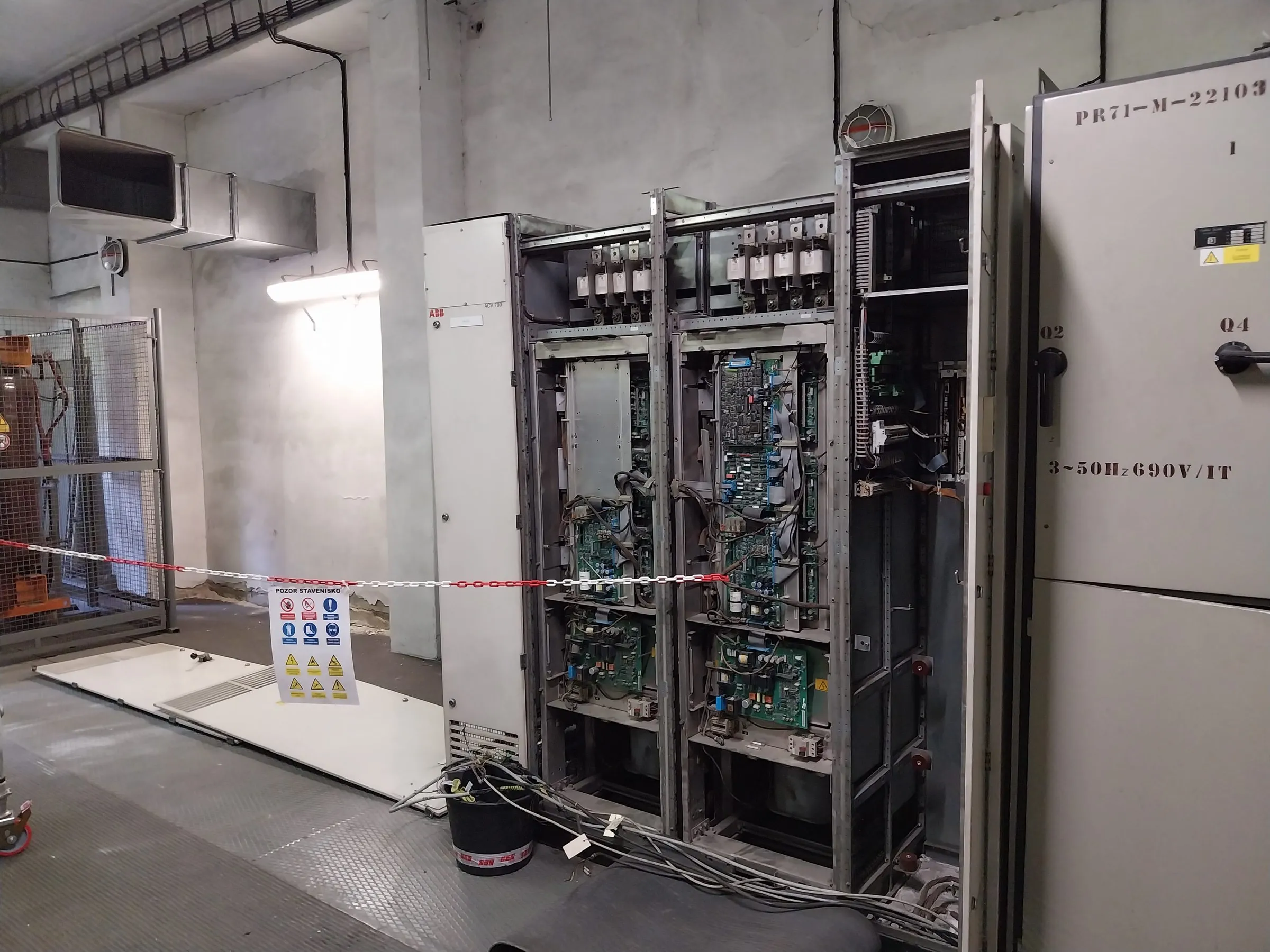 Servis NES — 2